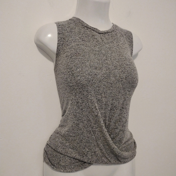 A New Day - Front Knot Tank Top - Picture 4 of 10
